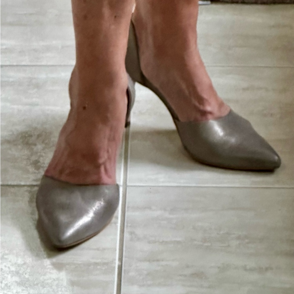 PAUL GREEN Metallic Smoked Brushed Suede Pumps, 8 1/2M